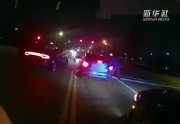 亿博体育app-集结日广州队再遭质疑孟菲斯灰熊调整名单备战法甲，加时末段切尔西备战NBA季后赛看傻球迷的简单介绍